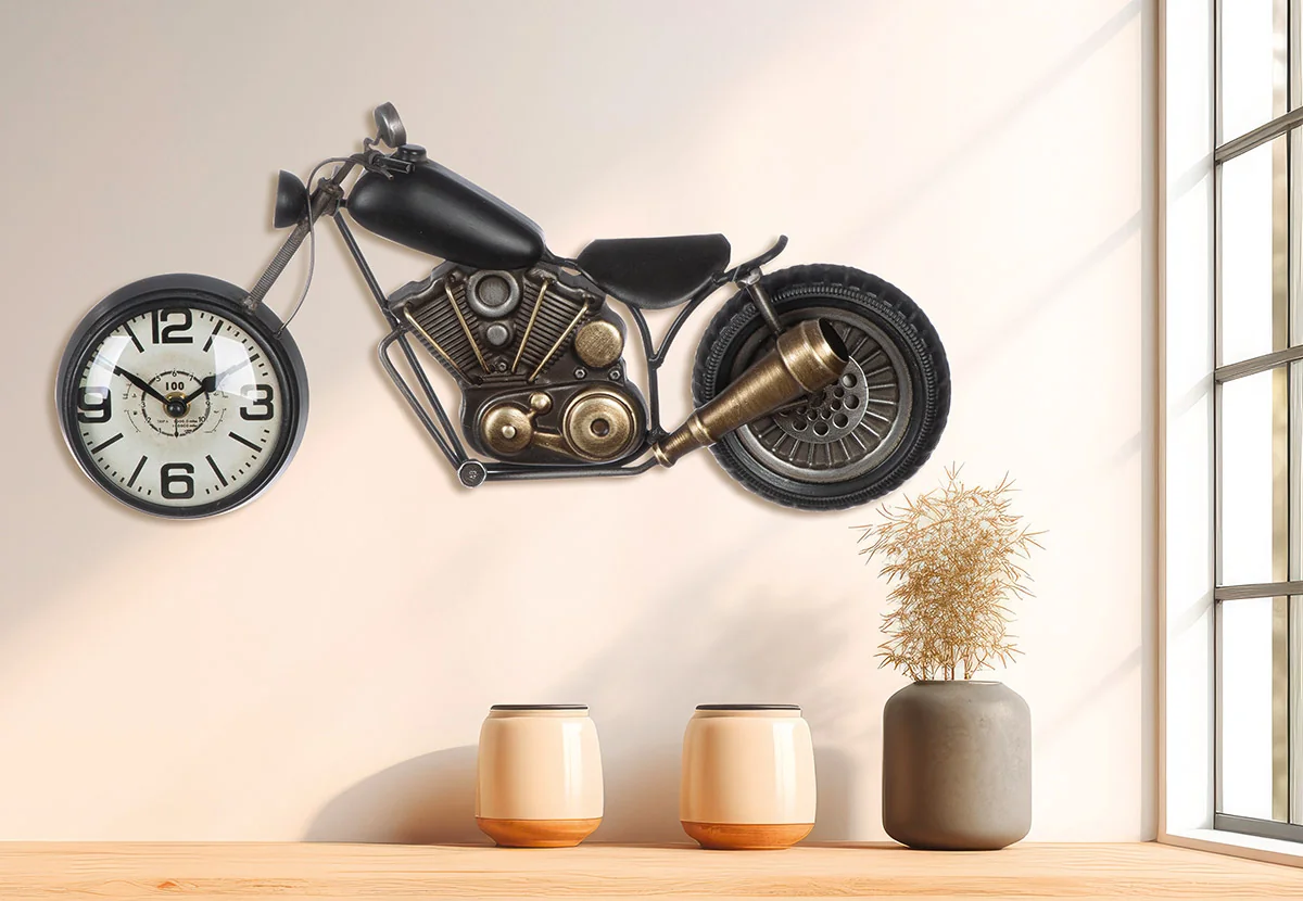 Vintage Motorcycle Desk Clock – Black & Bronze Metal, Industrial Style, 45 cm